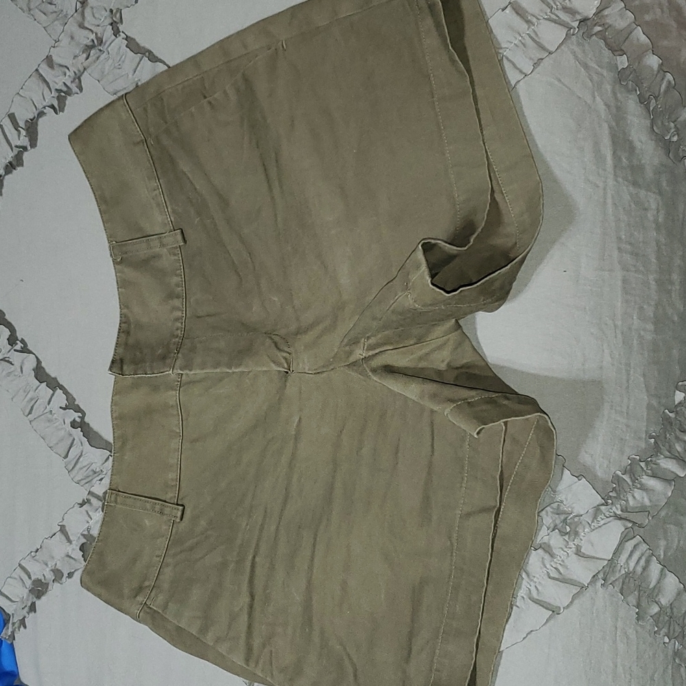 BANANA REPUBLIC Shorts